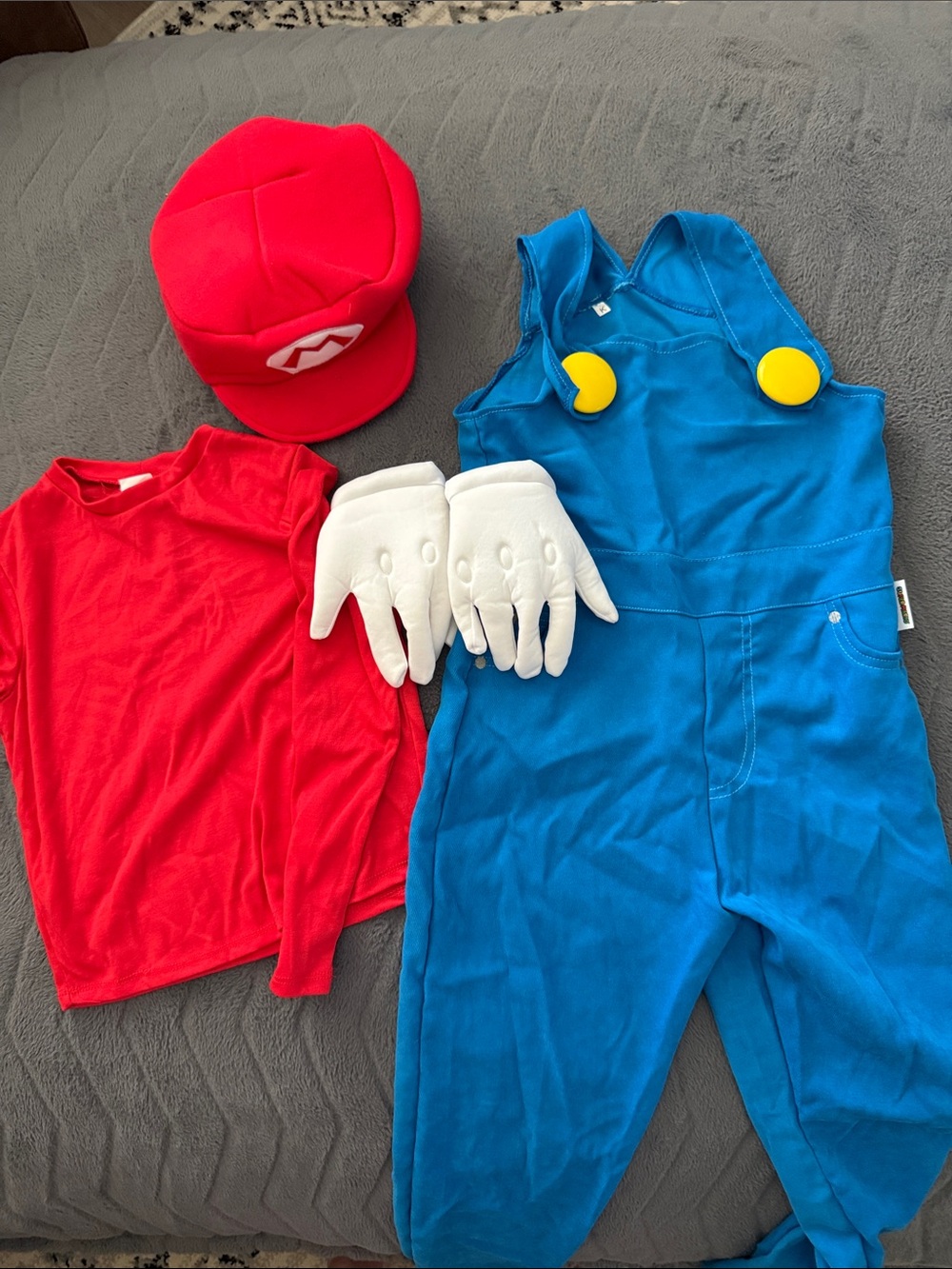 Children's Super MarioCostume Set - Red & Blue Size M (7-8)